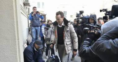 Stire din Eveniment : SCAPĂ RADU MAZĂRE DE AREST? Primarul Constanței, în fața judecătorilor