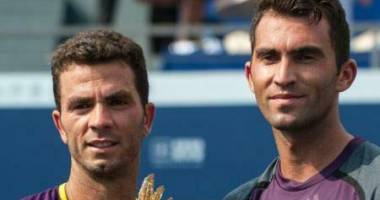Stire din Sport : Tenis: Tecău și Rojer, finaliști la dublu în turneul de la Sydney