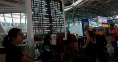 Stire din Actualitate : AEROPORT ÎNCHIS! Risc crescut de erupție vulcanică