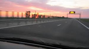 Stire din Eveniment : UPDATE - Anchetă în cazul tânărului care s-a filmat conducând cu 250 km pe Autostradă