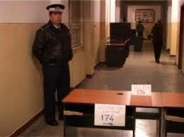 Stire din Eveniment : Polițiștii refuză să mai asigure paza alegerilor electorale, pe gratis!