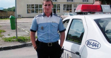 Stire din Eveniment : MARIAN GODINĂ NU MAI LUCREAZĂ LA POLIȚIA RUTIERĂ. CE ALEGERE A FĂCUT CELEBRUL POLIȚIST