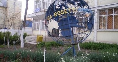Stire din Cultură-Educație : Elevi de la Liceul "Rosetti" vor face practică în Spania