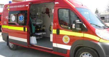 Stire din Eveniment : Intervenție de urgență la Hârșova după ce un pacient a fost găsit în stare de stop cardio-respirator. A încercat să se spânzure