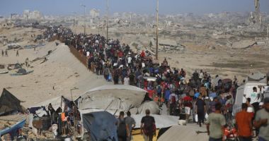 Stire din Actualitate : Palestinienii se întorc în Gaza după doi ani, dar casele lor nu mai există. „Nu știm unde să mergem”