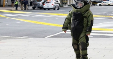 Stire din Actualitate : Alertă de securitate la Casa Albă! "Bombă într-o mașină"