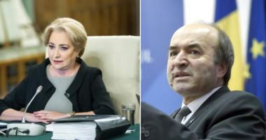 Stire din Politică-Administrație : Tudorel Toader, după întâlnirea cu premierul Dăncilă la Guvern: "Nu am discutat despre demisie!"