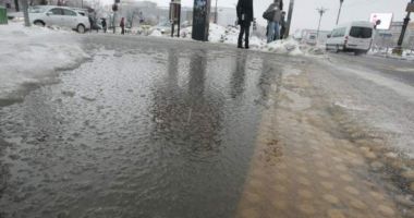 Stire din Eveniment : COD GALBEN de polei și vânt puternic în ziua alegerilor. Alertă și de la Infotrafic