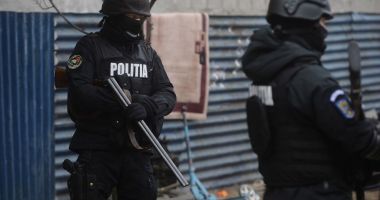 Stire din Eveniment : Percheziţii DNA la sediul central al Autorităţii Naţionale pentru Protecţia Consumatorilor