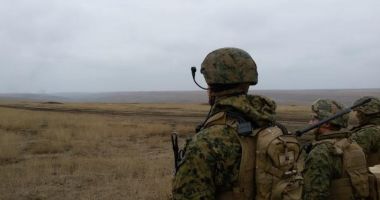 Stire din Eveniment : Exerciţii militare cu muniţie reală, în Poligonul Babadag. Locuitorii din zonă, sfătuiţi să caute rute ocolitoare