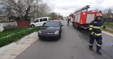 Stire din Eveniment : O fetiță de 10 ani și-a pierdut viața într-un accident de mașină
