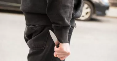Stire din Eveniment : Un conflict spontan între vecini a dus la rănirea gravă a unui bărbat