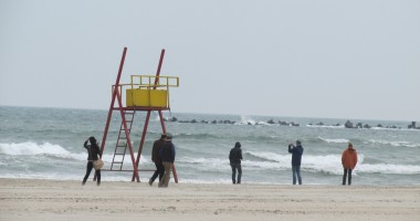Galerie foto. Cum arată Mamaia cu câteva zile înainte de vacanța de 1 Mai - 4