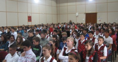 Stire din Politică-Administrație : Se lansează proiectul ce vizează campusul școlar din Cumpăna