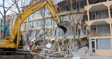 Scandal în Mamaia / Imagini de la demolarea hotelului Histria - 5