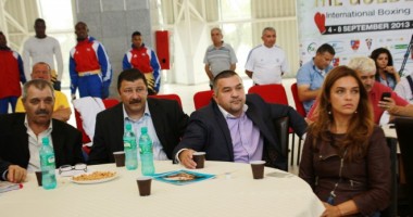 Box / Rezultatele primei zile la "Centura de Aur" . Galerie Foto - 3