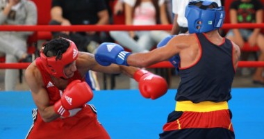 Box / Rezultatele primei zile la "Centura de Aur" . Galerie Foto - 8