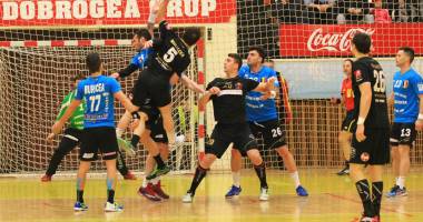 Stire din Sport : Galerie foto. Handbal masculin: HCM Constanța, victorie superbă cu HC Odorhei, scor 32-25