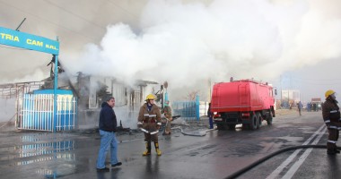IMAGINI DE LA DEZASTRU / Incendiu VIOLENT la complexul Histria, de pe Variantă / VIDEO - 2