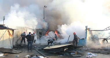 IMAGINI DE LA DEZASTRU / Incendiu VIOLENT la complexul Histria, de pe Variantă / VIDEO - 11