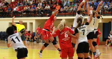 Handbal / S-a încheiat meciul CSU Neptun - HCM Baia Mare. Vezi aici scorul și Galeria Foto - 5