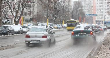 IMAGINI DE BASM / Prima ninsoare din această iarnă la Constanța - 16