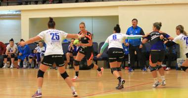 Galerie foto. Handbal feminin: CSU Neptun a cedat în fața Craiovei - 6