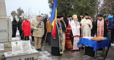 Galerie foto. Eroii care au luptat pentru patrie, comemorați la Cimitirul Central - 2