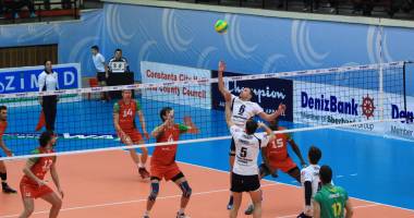 Galerie foto / CVM Tomis a debutat cu stângul în play-off 12 - 4