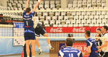 Stire din Sport : Galerie foto. CVM Tomis a încheiat anul cu o înfrângere