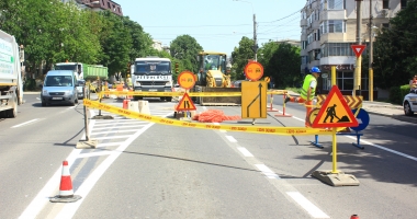 ȘOFERI, ATENȚIE! TRAFIC ÎNGREUNAT PE STRADA SOVEJA. SE LUCREAZĂ LA NOUL SENS GIRATORIU - 2