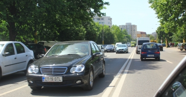 ȘOFERI, ATENȚIE! TRAFIC ÎNGREUNAT PE STRADA SOVEJA. SE LUCREAZĂ LA NOUL SENS GIRATORIU - 3