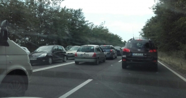 GALERIE FOTO / TRAFIC DE COȘMAR spre Constanța. Cozile se întind pe zeci de kilometri - 7