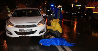Galerie FOTO. Grav accident rutier în Constanța. O femeie a murit strivită sub roțile unei mașini! UPDATE - 6