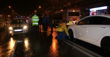 Galerie FOTO. Accident rutier grav în Constanța. O femeie a murit strivită sub roțile mașinii - 7