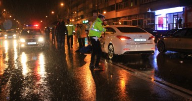 Galerie FOTO. Grav accident rutier în Constanța. O femeie a murit strivită sub roțile unei mașini! UPDATE - 3