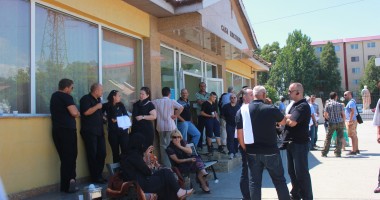 GALERIE FOTO. Constănțeanul mort în atentatul din Afganistan, condus pe ultimul drum - 3