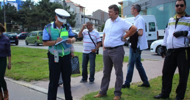 Galerie FOTO / Accident rutier în fața Spitalului Militar - UPDATE - 8