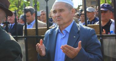 Galerie foto. Primarul Valentin Vrabie a inaugurat noua geamie din satul Izvoru Mare - 7