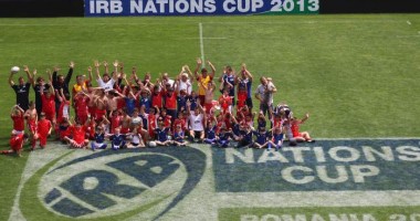 Stire din Sport : Galerie Foto / Copiii din București au exersat cu jucătorii de la IRB Nations Cup