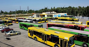 Cum circulă autobuzele RATC azi, mâine și vineri