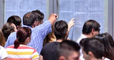 Stire din Cultură-Educație : Bac 2019, sesiunea a doua. Azi încep înscrierile