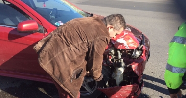 Accident în intersecția de la Dacia! Traficul se desfășoară cu dificultate - 2
