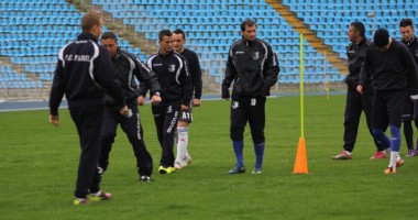Fotbal / Vezi imagini de la antrenamentul de azi al echipei FC Farul (GALERIE FOTO) - 2