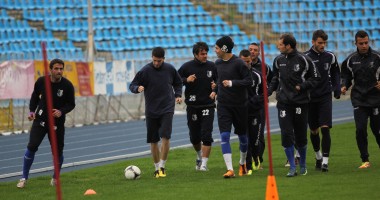 Fotbal / Vezi imagini de la antrenamentul de azi al echipei FC Farul (GALERIE FOTO) - 3