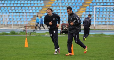 Fotbal / Vezi imagini de la antrenamentul de azi al echipei FC Farul (GALERIE FOTO) - 12