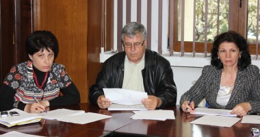 Stire din Politică-Administrație : Scandal cu terenurile din Mircea Vodă