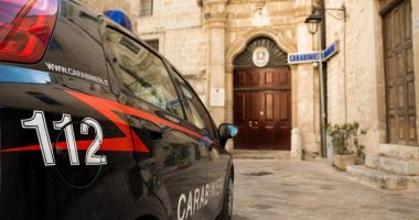 Stire din Actualitate : Român împuşcat în faţa casei de un pensionar italian, cunoscut cu probleme psihice. Arma, deținută ilegal