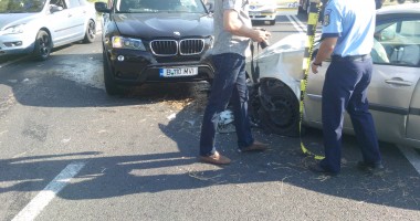 Galerie FOTO. Aglomerația face victime! Accident grav în Tuzla. Elicopterul SMURD, la fața locului - 2