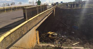 Galerie foto. Accident rutier grav, în județul Constanța / Au căzut cu mașina într-un canal adânc de patru metri. ȘASE VICTIME - 7
